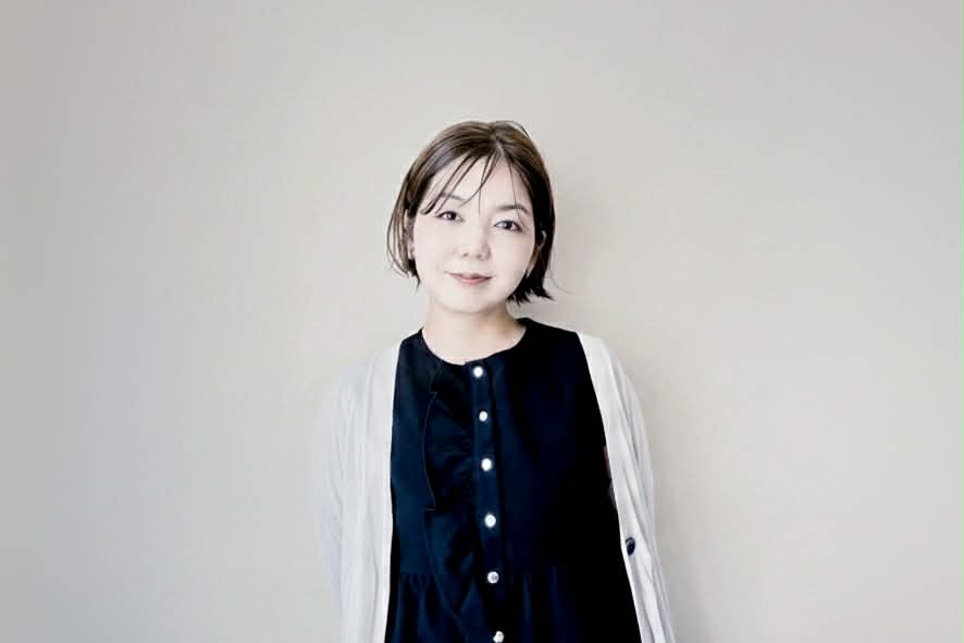 春日 百合子　【YURIKO KASUGA】